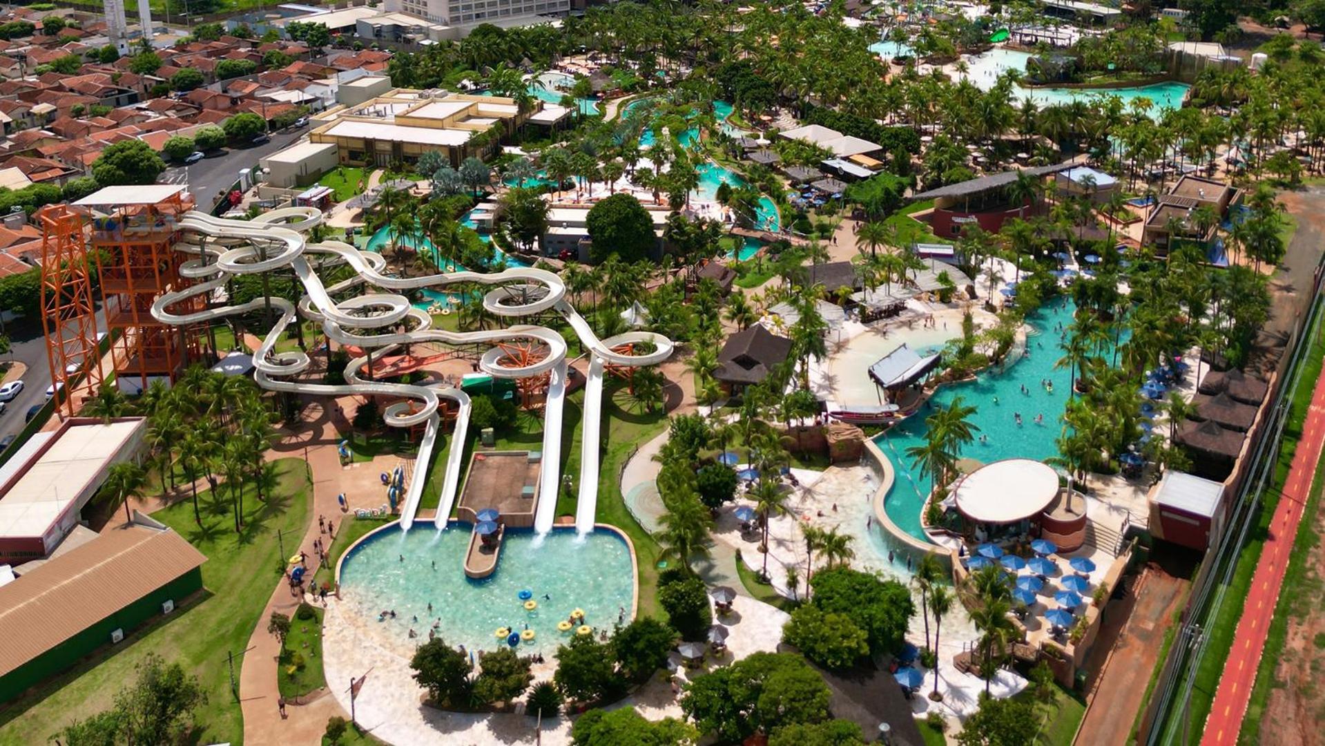 Hot Beach Resort Olímpia Exteriör bild Wet 'n' Wild Phoenix